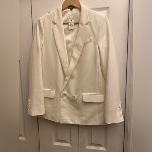 Chic Express Cream Blazer
